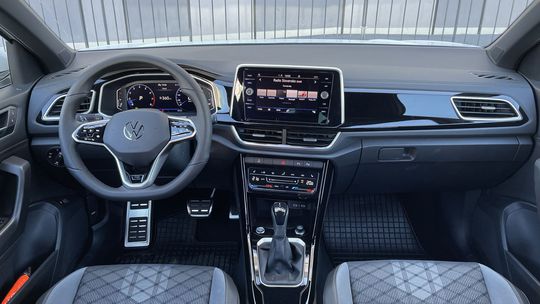 Volkswagen T-Roc (2022)
