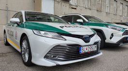 ministerstvo vnutra, auto, policajti, hybrid, elektromobil
