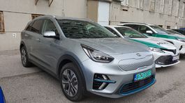 ministerstvo vnutra, auto, policajti, hybrid, elektromobil