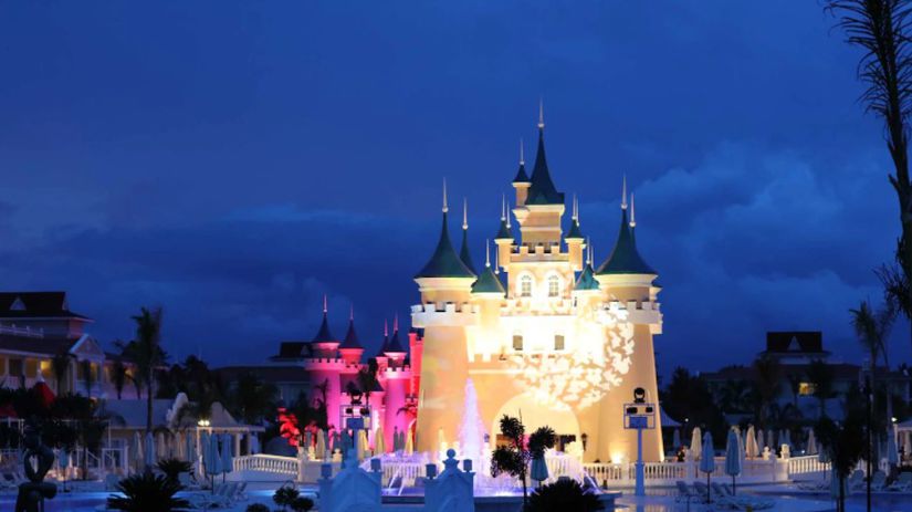 Hotel Fantasia v komplexe Bahia Principe.