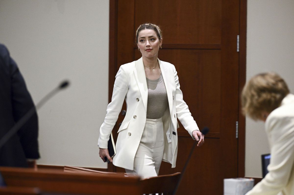 Herečka Amber Heard počas súdneho procesu.