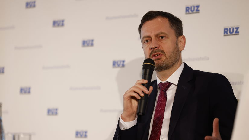 premiér Eduard Heger na sneme RÚZ