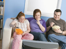 obezita, tučnota, nadváha, diéta, strava, televízor, rodina, tučná rodina
