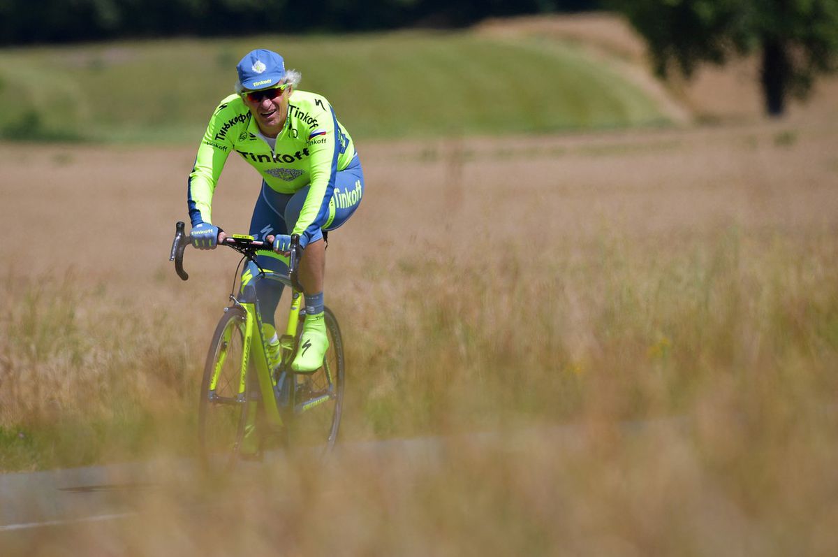Oleg Tiňkov zostal dodnes vášnivým cyklistom.
