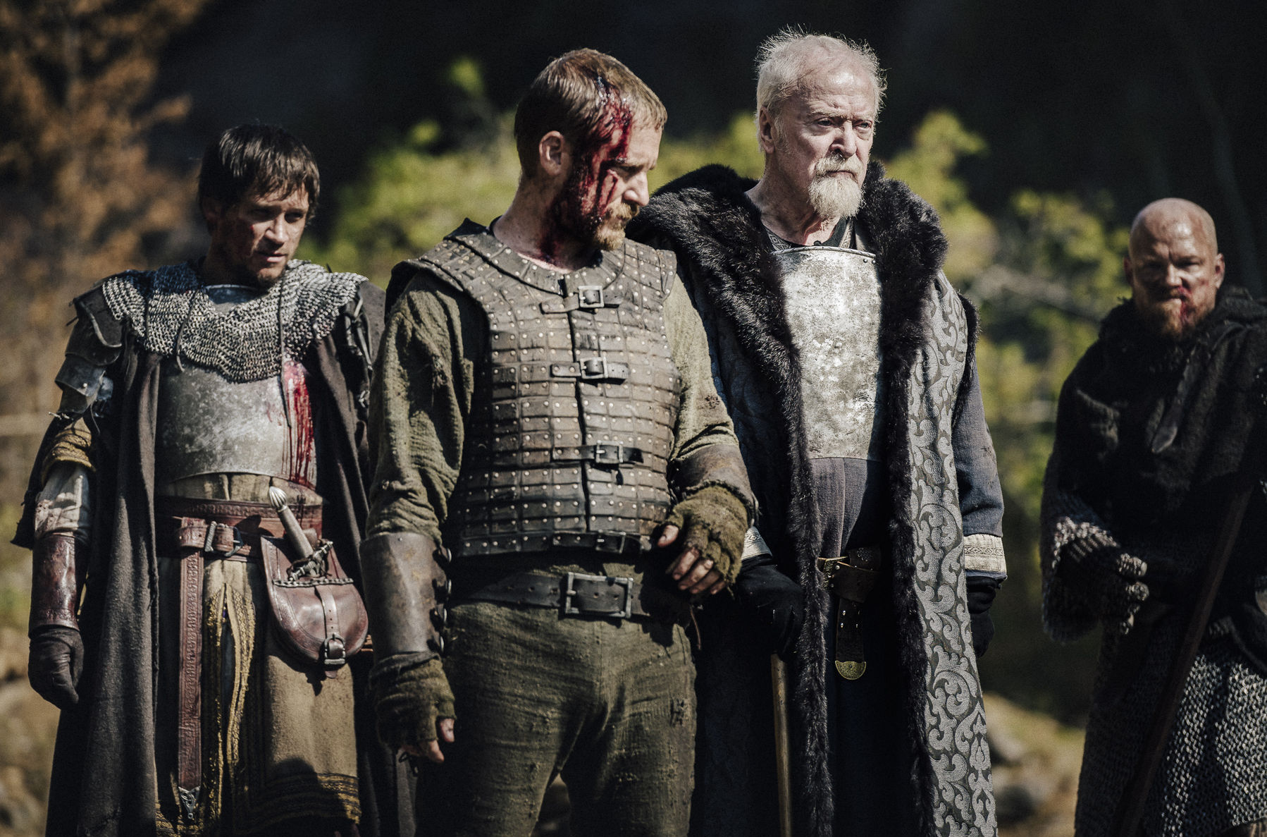 Ben Foster, Machael Caine (uprostred) na zábere...