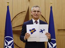 Fínsko Švédsko NATO žiadosti vstup podanie uarus