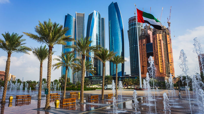 NEPOUZ Abu Dhabi je hlavnym mestom Spojenych...