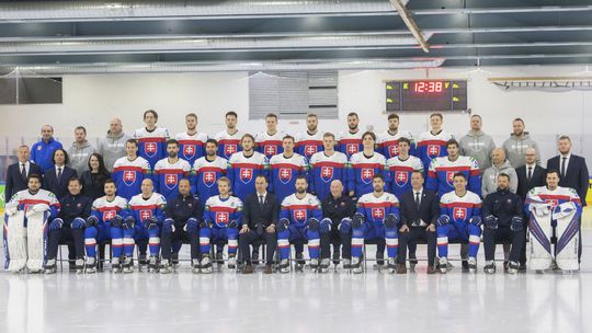 Fínsko MS2022 Hokej A Slovensko spoločné fotenie