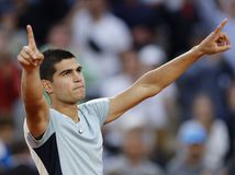 Carlos Alcaras sa v 2. kole Roland Garros na postup natrápil.