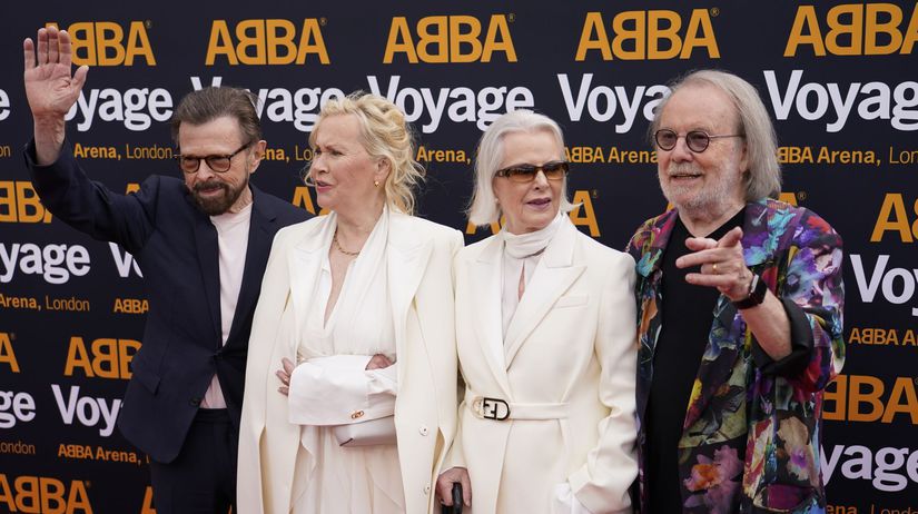 ABBA: zľava - Bjorn Ulvaeus, Agnetha Faltskog,...