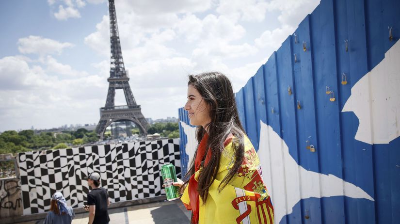 Fanúšička Realu Madrid pred parížskym finále...