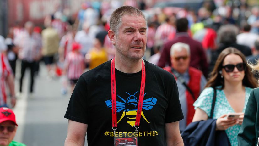 20. Matthew Benham - Anglicko, Brentford FC...