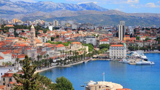 Žiadne plavky, alkohol na verejnosti či psy bez vôdzky v Splite! Za porušenie bude pokuta do 150 eur
