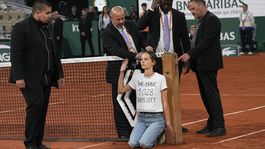 Roland Garros, aktivistka
