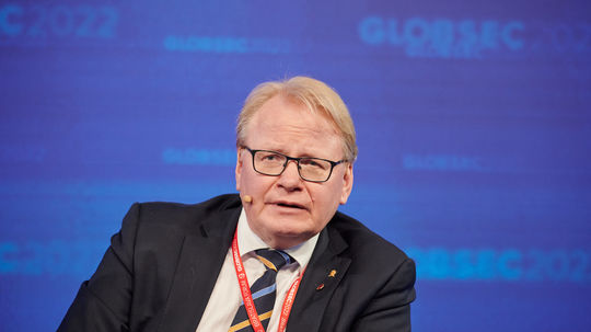 Švédsky minister obrany: Vzťahy s Ruskom môžeme nazvať studenou vojnou