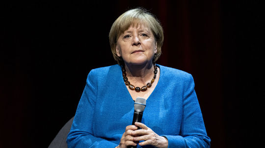 Ukrajinský veľvyslanec ostro skritizoval Merkelovú: 16 rokov tolerovala diktátora Putina