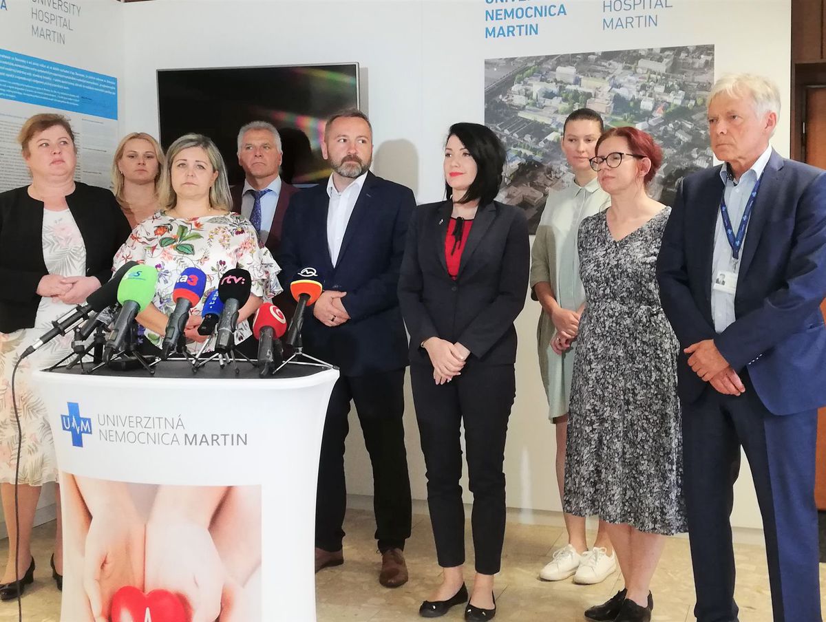 Nemocnicu v Martine navštívili parlamentní...