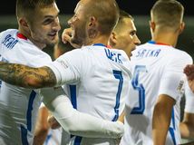 Radosť slovenských futbalistov po víťazstve nad Azerbajdžanom 1:0.