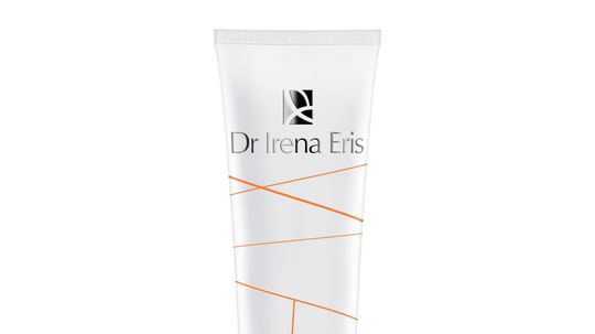 Tónovací antioxidačný krém Face Zone od značky...