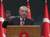 Turecko Grécko Erdogan Mitsotakis obvinenie