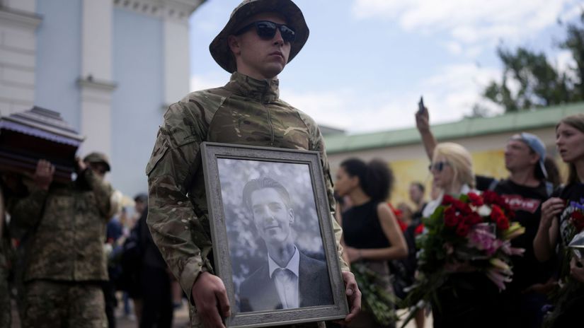 Ukrajina Rusko invázia Ratušnyj smrť, vojna na...
