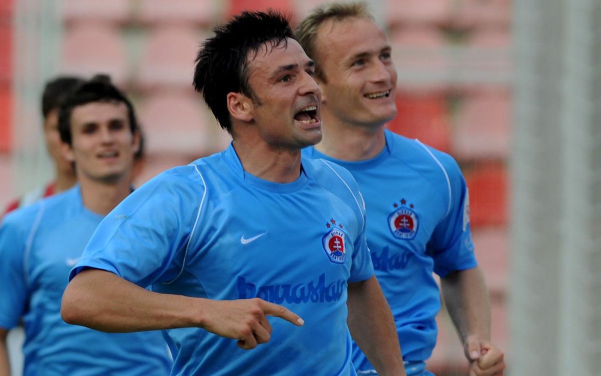 Samuel Slovák opustil Slovensko v roku 1997,...