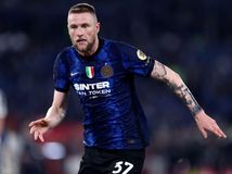 4. Milan Škriniar