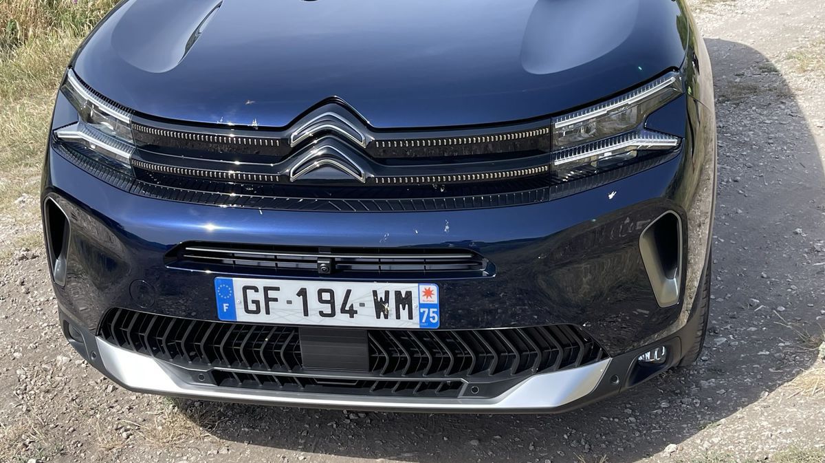 Najvýraznejšie sa zmeny dotkli prednej časti,...