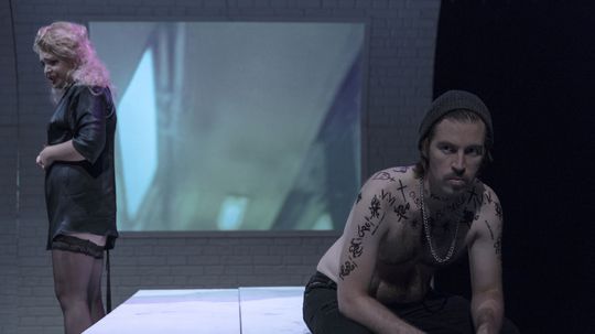 Zoya Petrova ako Luciina matka a Matúš Šimko...