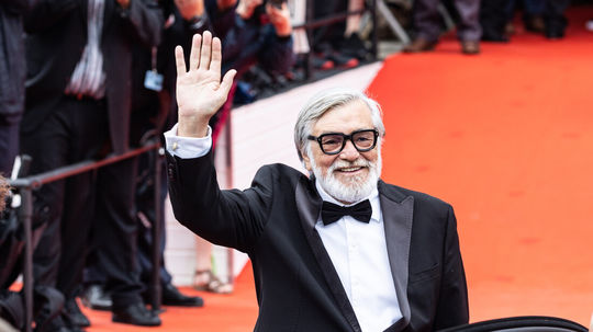 Jiří Bartoška bol nenápadný elegán s milým úsmevom. Rešpektovali ho herci svetového formátu