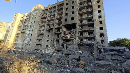 Bývalému primátorovi Odesy, ktorého zbavil Zelenskyj občianstva, nariadil súd domáce väzenie a monitorovací náramok