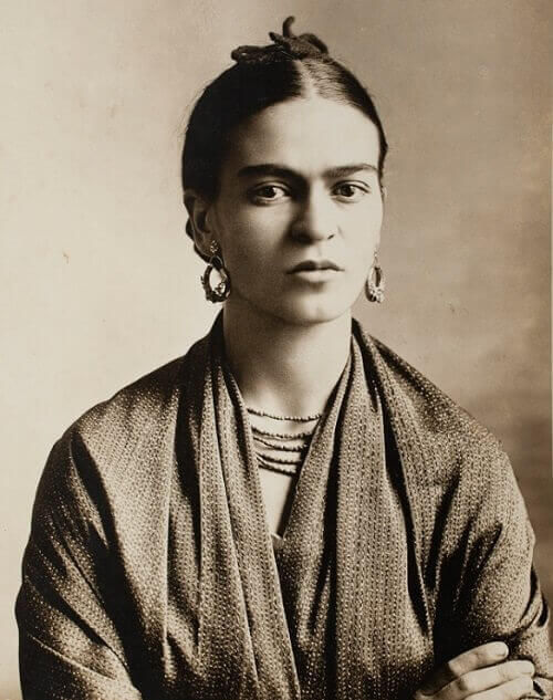 Frida Kahlo na archívnej snímke z roku 1932.