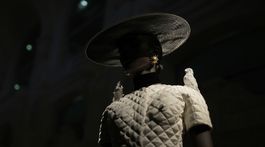 Schiaparelli Haute Couture Jeseň/Zima 2022-2023.