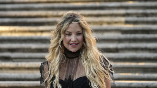 Herečka Kate Hudson pred prehliadkou Valentino...