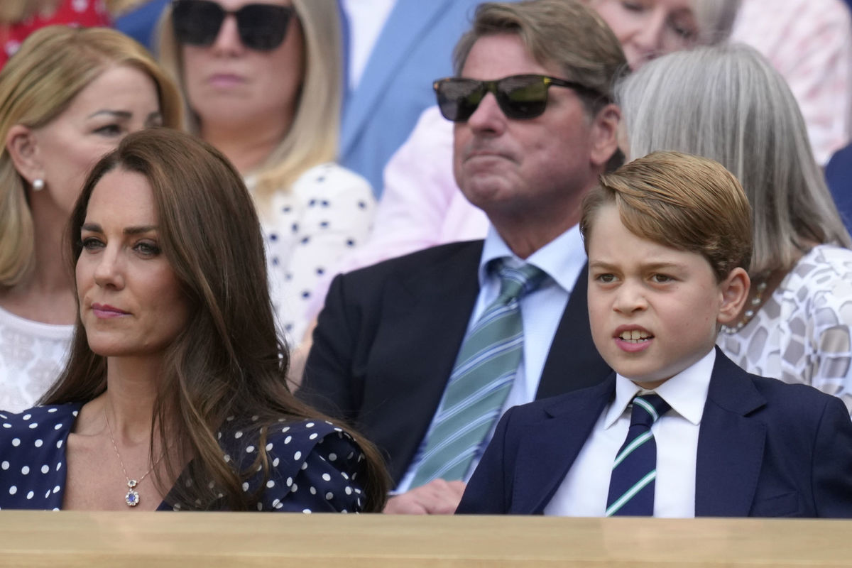Vojvodkyňa Kate z Cambridge a jej syn - princ...