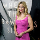 Herečka Reese Witherspoon na premiére v kreácii Emilia Wickstead.