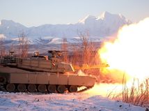 Forbes o miliónových motoroch tankov Abrams na Ukrajine: Neradi zostávajú špinavé