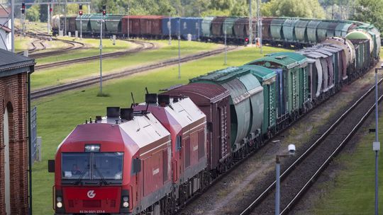 Litva musí umožniť tranzit tovaru do Kaliningradu po železnici, rozhodla eurokomisia
