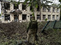 ukrajina vojak rusko bombardovanie