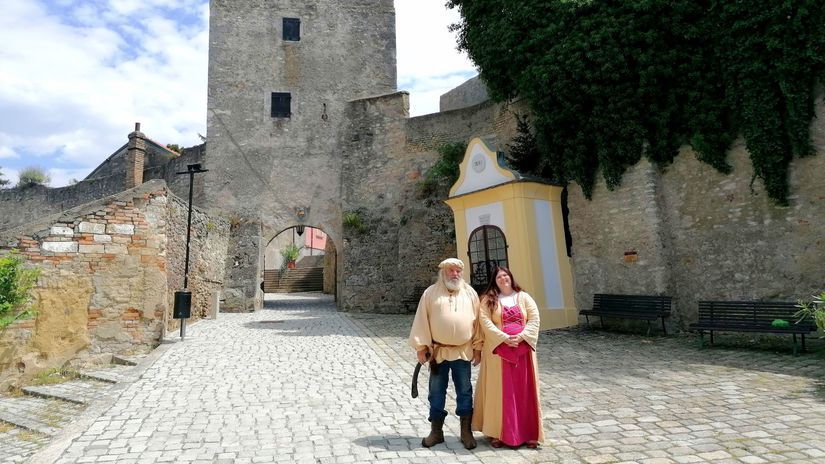 Sprievodkyňa po Hainburgu v dobovom kostýme,...