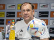 SR Futbal FL Slovan sezóna štart TK BAX