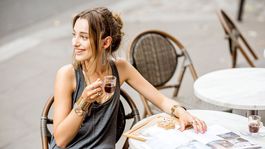 Vedci odhalili ako piť kávu skutočne „zdravo“. Väčšina z nás robí túto osudovú chybu každé ráno