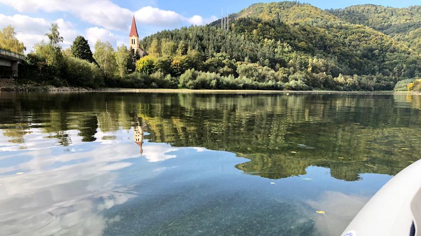 Na Ružínskej priehrade by mohla premávať...