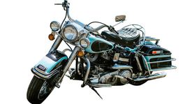 Elvisova motorka Harley Davidson