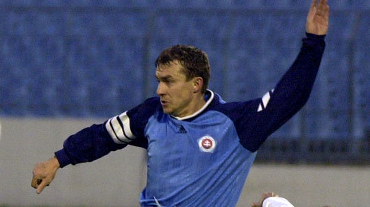 Tibor Jančula（元SNS）もサッカーをしていました...