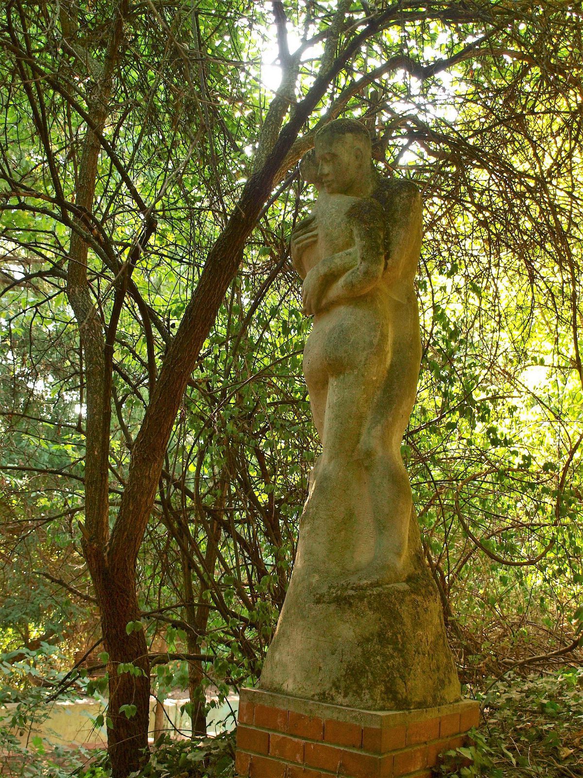 Kochova záhrada socha