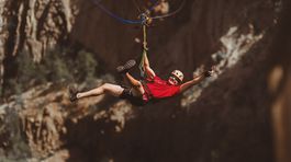 Otvorili prvý zemplínsky zipline v Beňatine