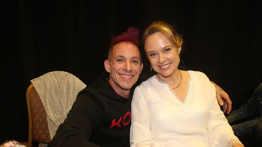Herci Noah Hathaway a Tami Stronach, ktorých...
