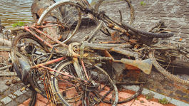 Cintoríny kolies alebo prečo toľko bicyklov končí pod vodou? 