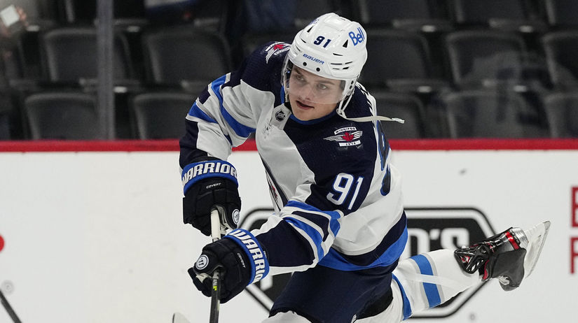 Užší výber; Cole Perfetti (Kan./útočník) -...